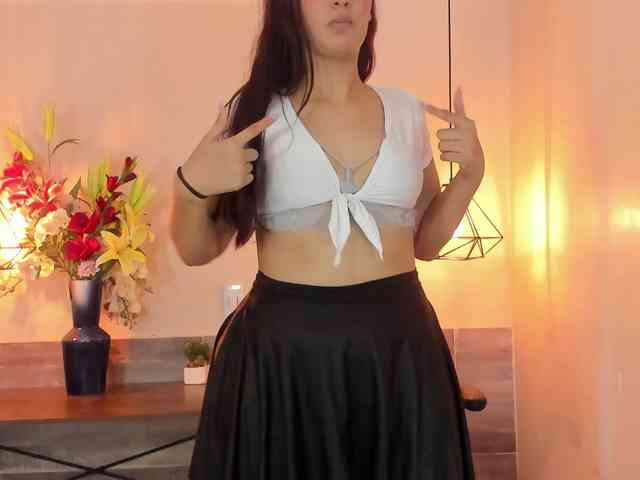 QueenRouss Live Webcam on BongaCams