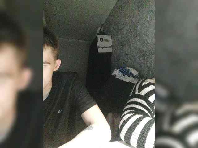 MikaAlex webcam