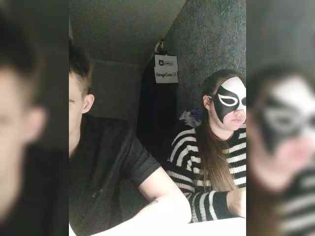 MikaAlex webcam