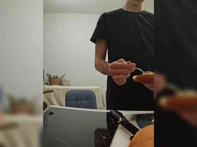 MikaAlex webcam
