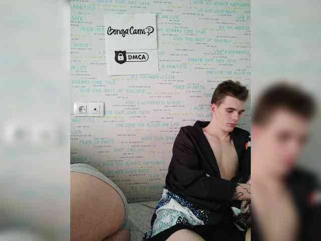 MikaAlex webcam