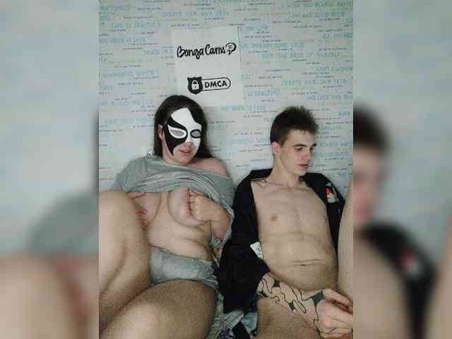MikaAlex webcam
