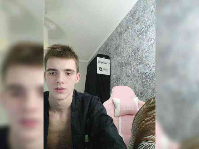 MikaAlex