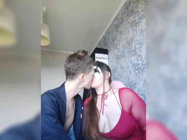 MikaAlex webcam