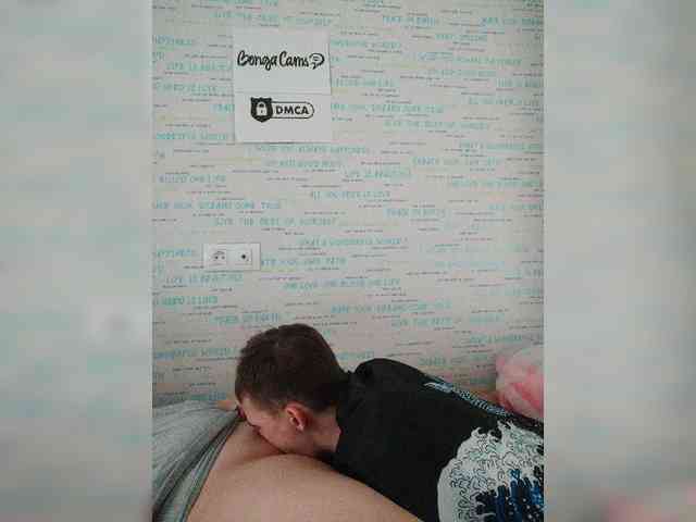 MikaAlex webcam