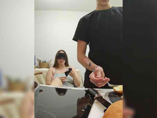 MikaAlex webcam