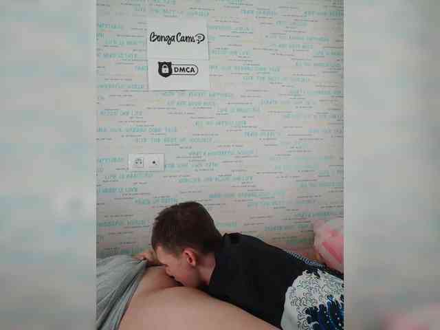 MikaAlex webcam