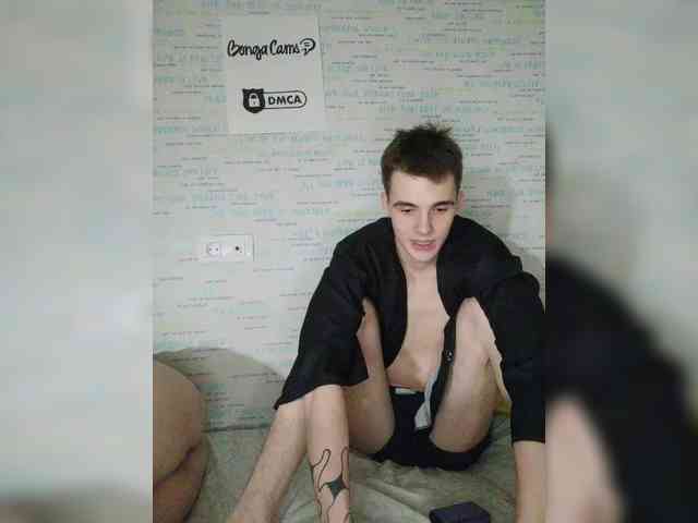 MikaAlex webcam