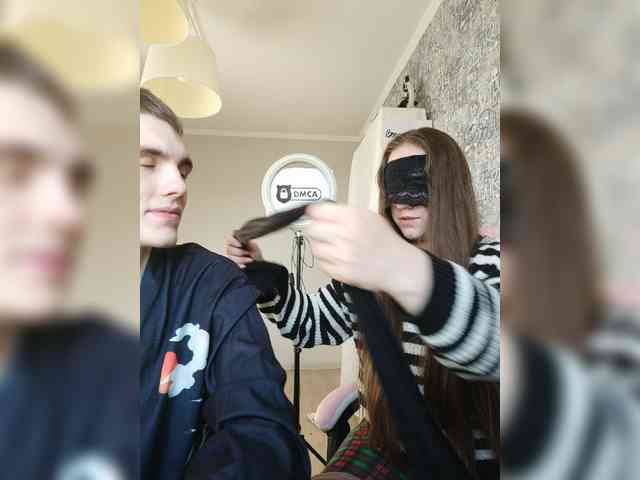 MikaAlex webcam