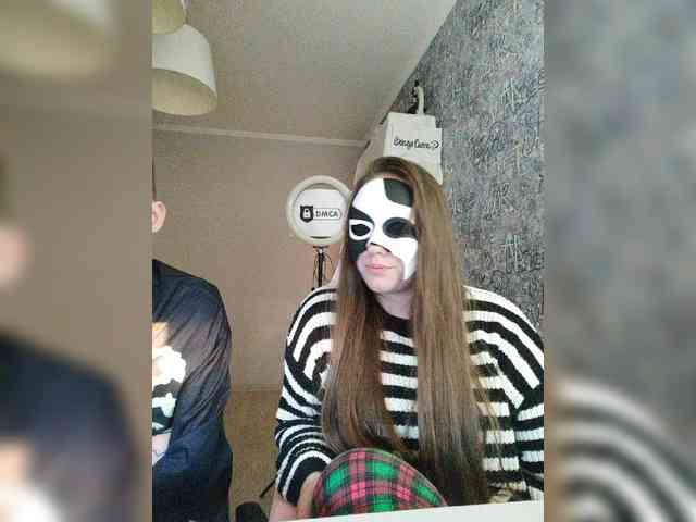 MikaAlex webcam