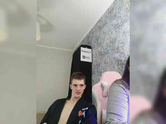 MikaAlex webcam