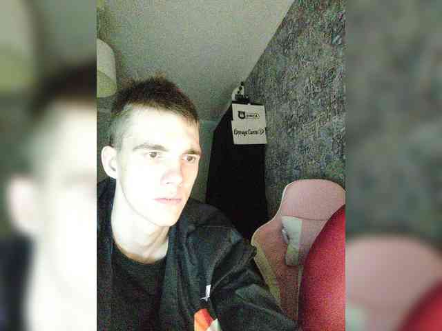 MikaAlex webcam