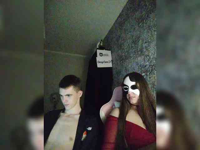 MikaAlex webcam