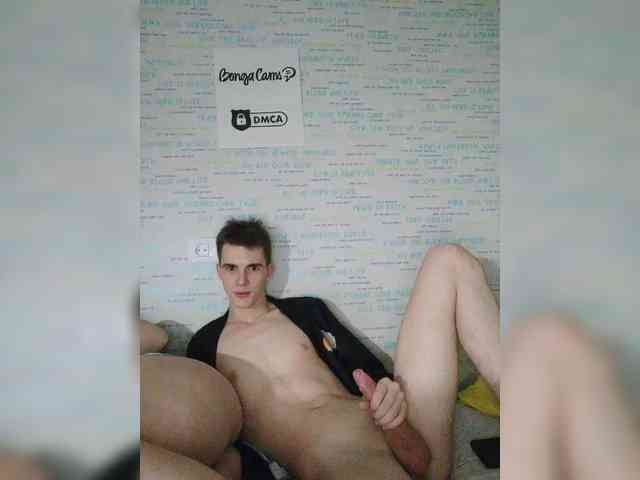 MikaAlex webcam