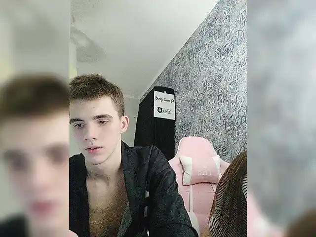 MikaAlex