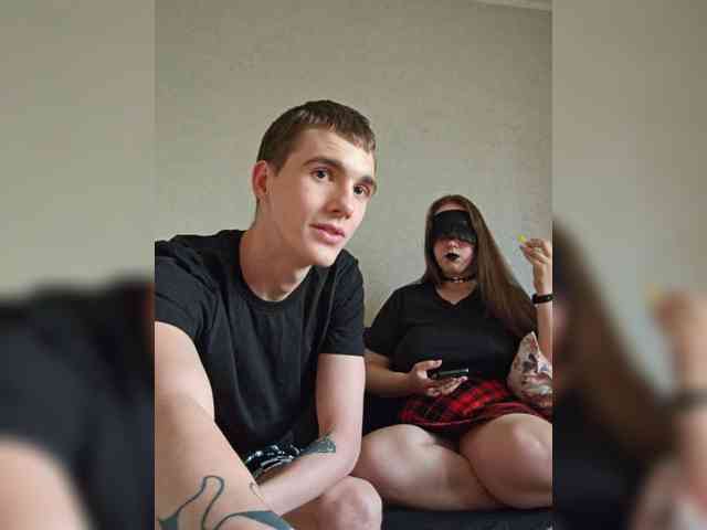 MikaAlex webcam