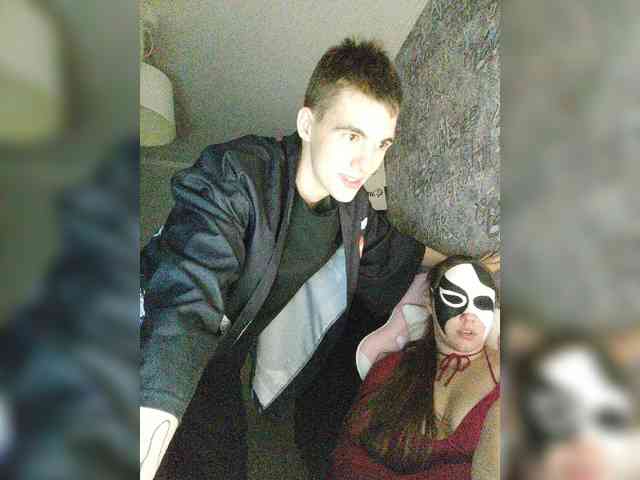 MikaAlex webcam