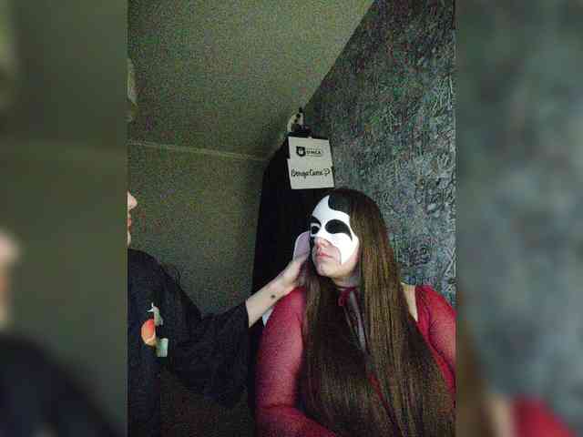 MikaAlex webcam