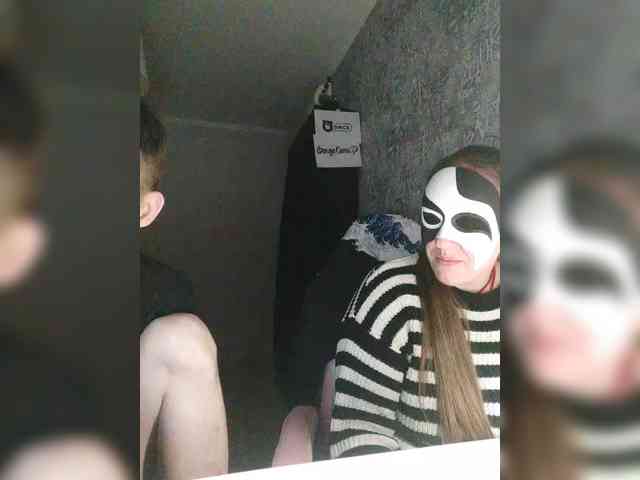 MikaAlex webcam