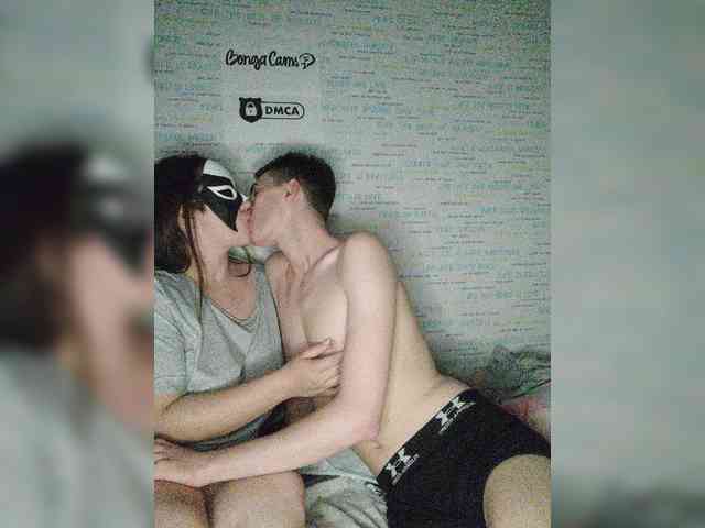 MikaAlex webcam