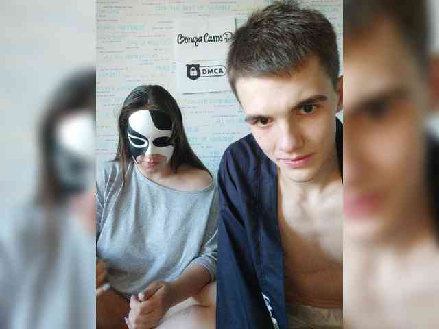 MikaAlex webcam