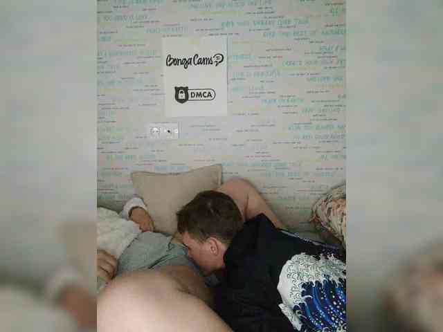 MikaAlex webcam