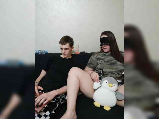 MikaAlex webcam