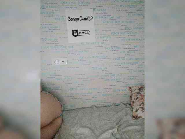 MikaAlex webcam
