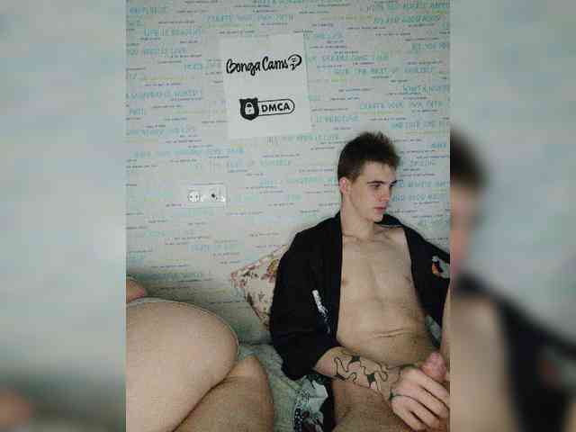 MikaAlex webcam