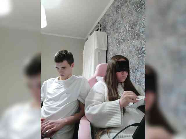 MikaAlex webcam