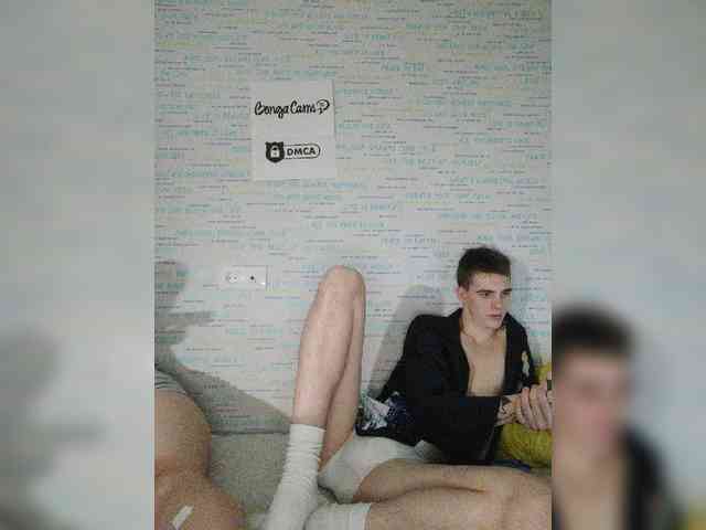 MikaAlex webcam