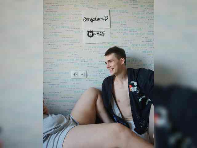 MikaAlex webcam