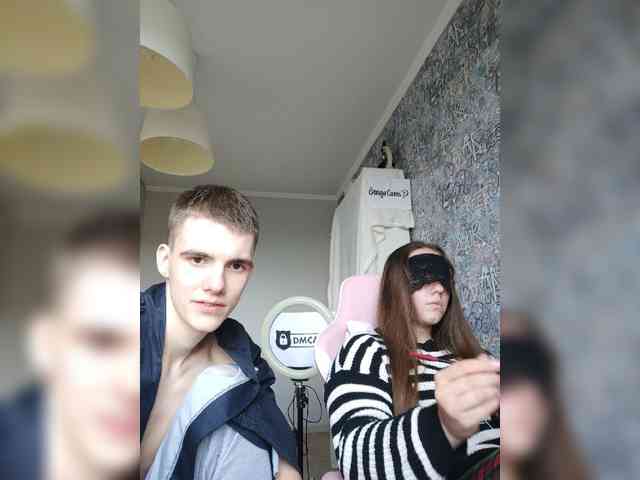MikaAlex webcam
