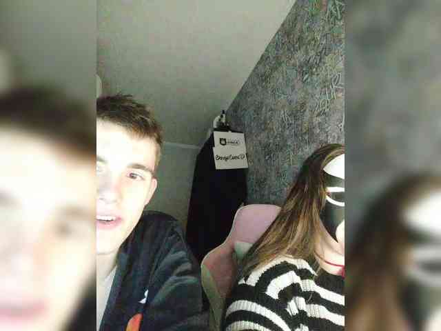MikaAlex webcam