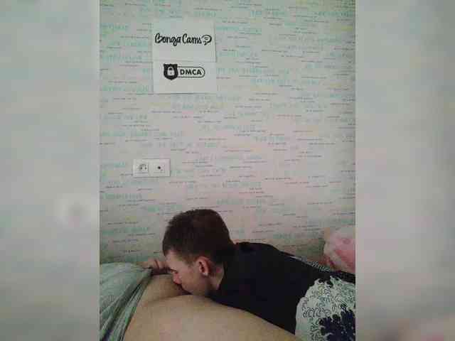 MikaAlex webcam