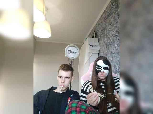 mikaalex's live room