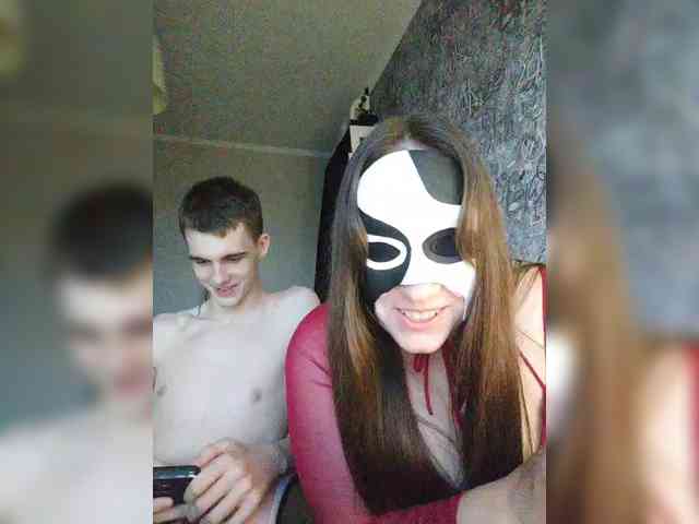 MikaAlex webcam
