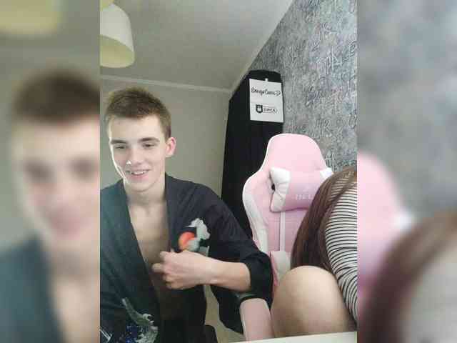 MikaAlex webcam