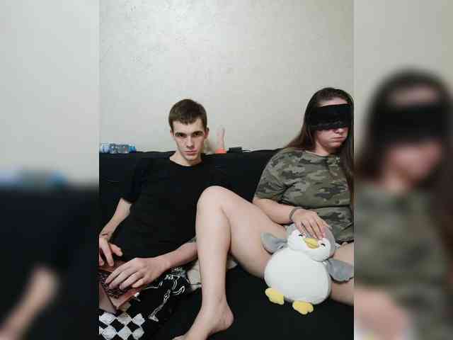 MikaAlex webcam
