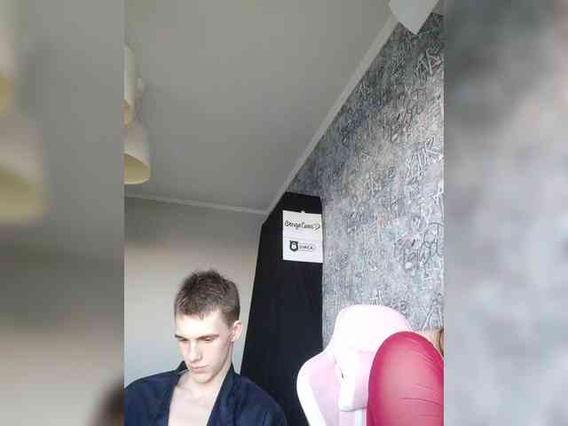 MikaAlex webcam