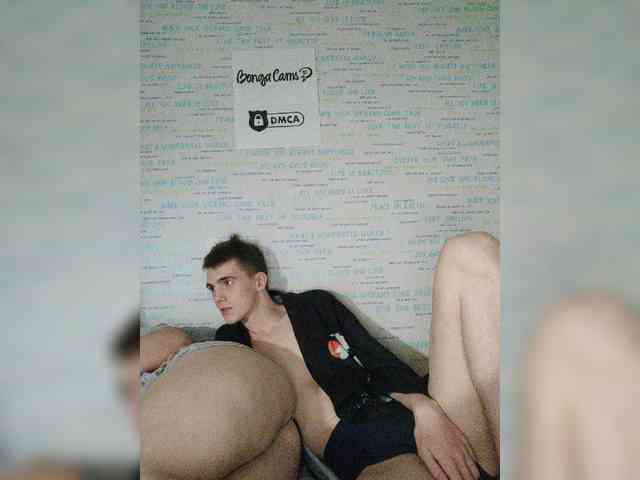 MikaAlex webcam