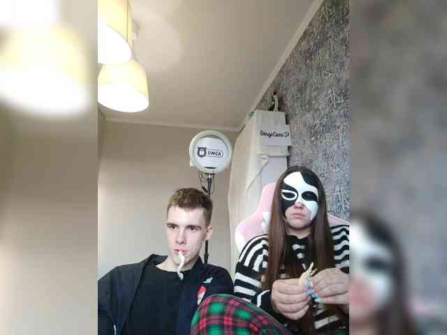 MikaAlex webcam