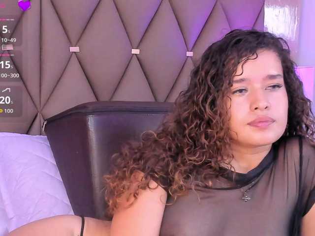 AngelinaFerrer live cam on BongaCams