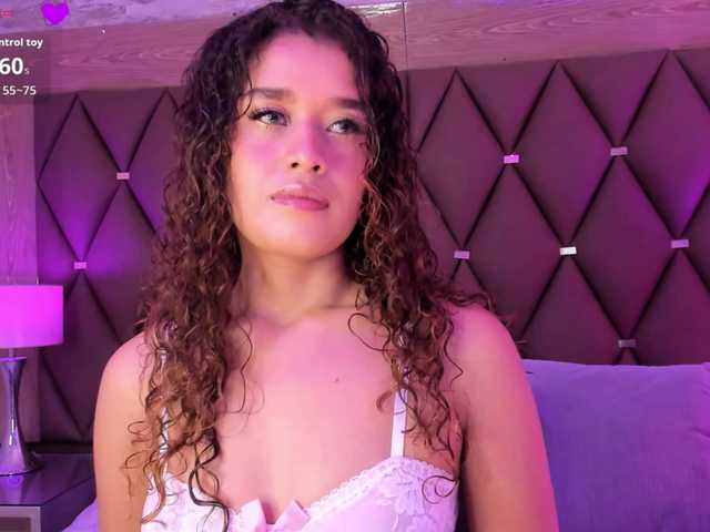 AngelinaFerrer live cam on BongaCams