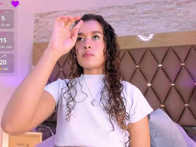 AngelinaFerrer live cam on BongaCams