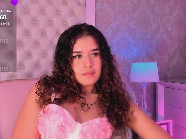 AngelinaFerrer live cam on BongaCams