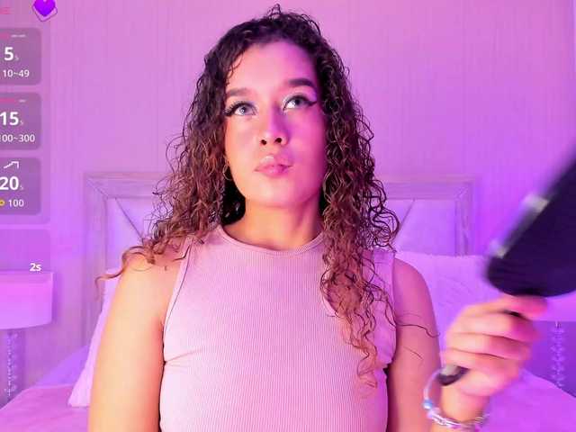AngelinaFerrer live cam on BongaCams