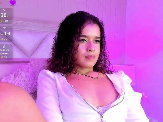 angelinaferrer cam belle