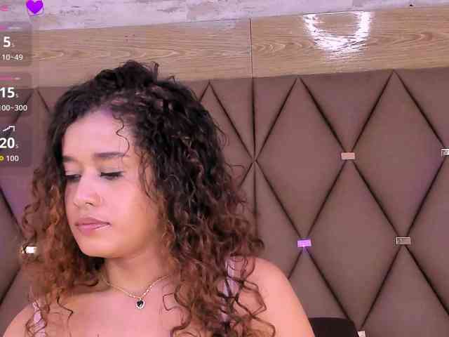 AngelinaFerrer webcam