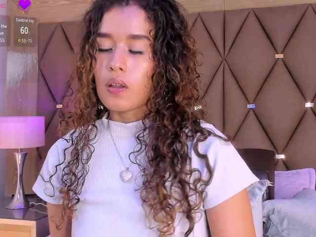 AngelinaFerrer webcam